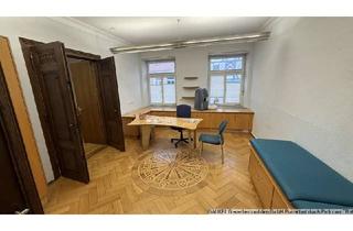 Büro zu mieten in 87700 Memmingen, Wunderschöner Altbau - Büro-/Praxisflächen in der Innenstadt von Memmingen.