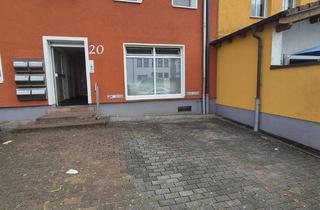 Büro zu mieten in Schloßstraße 20, 66793 Saarwellingen, Effizient nutzbar: Bürofläche in Saarwellingen