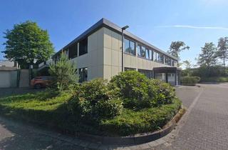 Büro zu mieten in 33758 Schloß Holte-Stukenbrock, Modern, hell und vielseitig: attraktive Büroetage mit eigenem Eingang in Schloß Holte-Stukenbrock