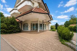 Gewerbeimmobilie kaufen in 88142 Wasserburg, Immobilien Seegerer: Gewerbefläche mit hoher Sichtbarkeit, Stellplätzen und flexiblem Raumkonzept
