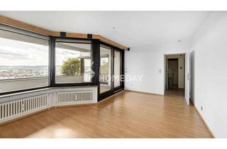 Wohnung kaufen in 92421 Schwandorf, 3,5-Zimmer-Terrassenwohnung mit Panoramablick inklusive eigener Garage im Wert von 17.000€
