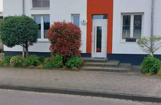 Wohnung mieten in Schwarzwaldstrasse, 52249 Eschweiler, 3-Zimmer OG-Wohnung Eschweiler-Hehlrath