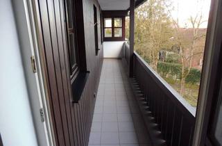 Wohnung mieten in Hirschenweg, 82538 Geretsried, 3-Zimmer-Wohnung mit Balkon in Geretsried