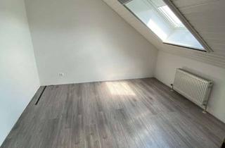 Wohnung mieten in Aichelberger Weg, 73119 Zell, Große DG-Wohnung mit Balkon in ruhiger Lage von Zell- 3,5 Zi-82qm-