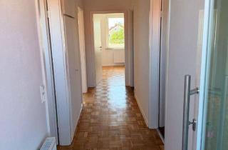 Wohnung mieten in Sturmbühlstraße 75, 78054 Villingen-Schwenningen, Modernes Wohnen auf höchstem Niveau – Frisch sanierte 3-Zimmer-Wohnung mit Balkon!