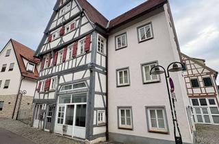 Wohnung mieten in Badgasse 21, 71083 Herrenberg, Ab 14.09 - Altbau möbliert 2 ZKB 85qm Fachwerk Altstadt Herrenberg, möbliert