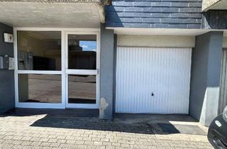 Garagen kaufen in Halskestraße, 42857 Remscheid, Garage direkt unterm Haus mit neuwertigem Garagentor