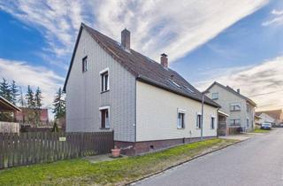 Einfamilienhaus kaufen in 38459 Bahrdorf, Einfamilienhaus mit großem Grundstück, Nebengebäude und neuer Heizung in Bahrdorf