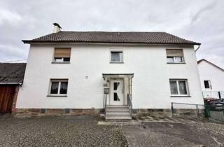 Bauernhaus kaufen in 34560 Fritzlar, Bauernhaus mit großer Scheune und Garagen auf 716 m² Grundstück