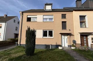 Anlageobjekt in Karl-Schurz-Str., 53840 Troisdorf, Gut vermietetes Mehrfamilienhaus in zentraler Lage in Troisdorf