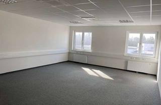 Büro zu mieten in 90475 Gewerbepark Nürnberg-Feucht, Moderne Bürofläche 161 m² in Nürnberg – optimale Infrastruktur