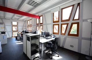 Gewerbeimmobilie mieten in 71063 Sindelfingen, Moderne Arbeitsplätze in historischem Fachwerkgebäude