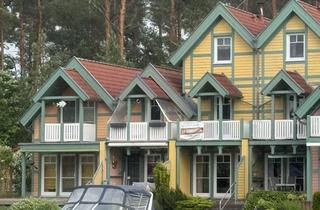 Immobilie mieten in Uferstraße 16, 16831 Rheinsberg, Relax Ferienhaus mit Bootssteg, 4 Schlafzimmern im Hafenresort