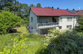 Haus kaufen in 71111 Waldenbuch, Familienglück im Doppelpack - Zweifamilienhaus mit Gartenplus