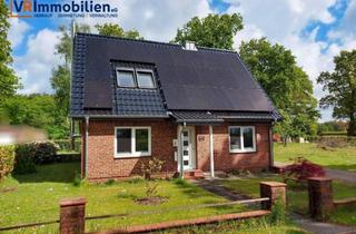 Einfamilienhaus kaufen in 24806 Lohe-Föhrden, Ihr neues Zuhause: Modernisiertes Einfamilienhaus mit großem Garten, zwei Garagen und PV-Anlage