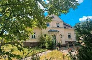 Haus kaufen in 19339 Plattenburg, Plattenburg - Herrenhaus Renditeobjekt Denkmalschutz