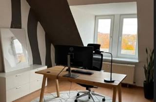 Wohnung kaufen in 31249 Hohenhameln, Hohenhameln - Charmante Dachgeschosswohnung mit Altbauflair in zentraler Lage
