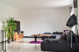 Wohnung kaufen in 95028 Hof, Hof - Kernsanierte Kapitalanlage