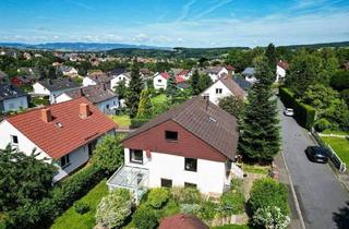 Einfamilienhaus kaufen in 34260 Kaufungen, Kaufungen - Großzügiges Einfamilienhaus mit Einliegerwohnung in begehrter Wohn- und Aussichtslage von Kaufungen