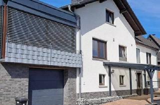 Einfamilienhaus kaufen in 35080 Bad Endbach, Bad Endbach - Günterod: Traumhaus in Südhanglage - 1 bis 2 Familienhaus