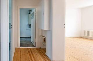 Wohnung kaufen in Eichborndamm, 13403 Berlin, Berlin - Kernsanierte 2-Zimmer-Wohnung mit Balkon in denkmalgeschütztem Altbau in Berlin-Reinickendorf