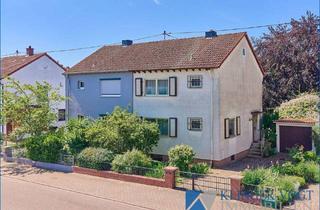 Doppelhaushälfte kaufen in 67065 Ludwigshafen, Ludwigshafen am Rhein - Sanierungsbedürftige Doppelhaushälfte mit Garten, Balkon und Garage