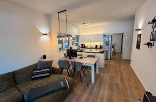 Wohnung kaufen in 70176 Stuttgart, Stuttgart - Moderne 2-Zimmer-Wohnung (BJ 2018) mit Terrasse, Küche & TG