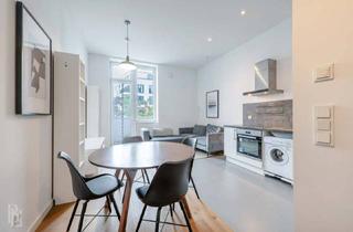 Wohnung kaufen in 10707 Berlin, Berlin - Helle und bezugsfreie 2-Zimmer-Wohnung mit Aufzug in zentraler Wilmersdorfer Lage