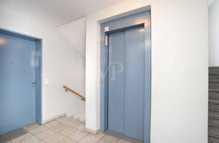Wohnung kaufen in 12355 Berlin, Berlin - Gepflegte barrierefreie Erdgeschosswohnung mit eigenem Garten und großer sonnenverwöhnter Terrasse