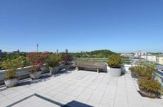 Wohnung kaufen in Tal, 80796 Schwabing-West, Attraktive, großzügige Dachterrassen-Wohnung mit Alpenblick und separater Einliegerwohnung