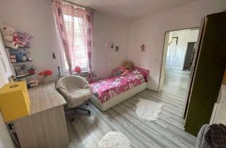 Wohnung kaufen in 90429 Nürnberg, KAPITALANLAGE: Vermietete 4-Zimmer-Wohnung in Gostenhof mit guter Rendite zu verkaufen