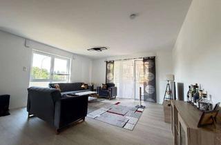 Wohnung kaufen in 91560 Heilsbronn, Neuwertiges Wohnen mit Komfort: 3-Zimmer-Wohnung mit Balkon, Bosch-Küche und zwei TG-Stellplätzen