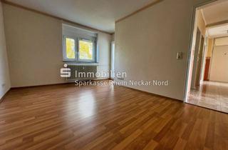 Wohnung kaufen in 67061 Süd, Renovierte 4-Zimmer-Wohnung mit zwei Balkonen
