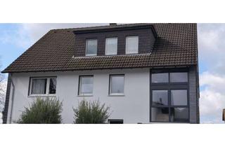 Wohnung kaufen in 42799 Leichlingen, Wohnen mit Charakter: 3-Zimmer-Dachgeschosswohnung in Leichlingen