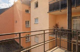 Wohnung mieten in 76185 Mühlburg, 7481 - Renovierte, gut geschnittene 4-Zimmerwohnung mit Balkon nähe Fliederplatz!