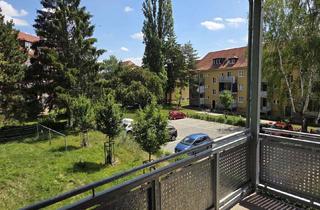 Wohnung mieten in Döllstädtstraße 64, 99423 Nordvorstadt, renovierte 3-Raumwohnung Tageslichtbad und Balkon