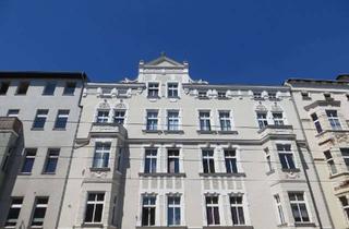 Wohnung mieten in Große Diesdorfer Straße 28, 39108 Stadtfeld Ost, Helle, ruhige 2-Zimmer-Altbau-Whg. mit EBK im Seitenhaus, Stadtfeld zentral