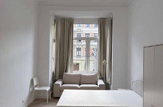Wohnung mieten in Westring 10, 39110 Stadtfeld West, Sarnierte Altbau Wohnung (möbliert) WG 4-5 Personen