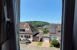Wohnung mieten in Am Nordstern 26, 57076 Siegen, 3-Zimmer-Wohnung oder 2er WG mit Balkon im 2. OG in Siegen zu vermieten