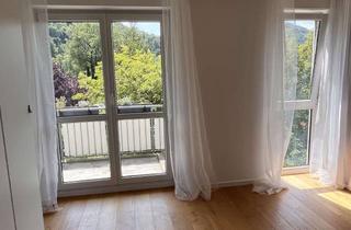 Wohnung mieten in In Der Musel 21, 72574 Bad Urach, Frisch sanierte 1-Zimmerwohnung in zentraler Lage