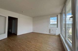 Wohnung mieten in Immenbarg 10, 22417 Langenhorn, Helle, renovierte 3-Z-Wohnung mit Dachterrasse und EBK