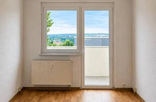 Wohnung mieten in Straße Der Jugend 20, 04720 Döbeln, Weitblick ins Grüne! Helle 3-Zimmer-Wohnung mit sonnigem Balkon
