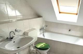 Wohnung mieten in Philippstraße 21, 45327 Katernberg, Gemütliche DG-Wohnung in ruhiger Lage - NUR mit Wohnberechtigungsschein!