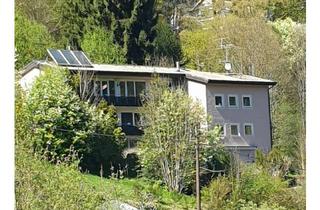 Mehrfamilienhaus kaufen in Bätznerstraße 122, 75323 Bad Wildbad, Bad Wildbad Mehrfamilienhaus am Sommerberg mit Aussicht im Renovierungs- bzw. Sanierungszustand