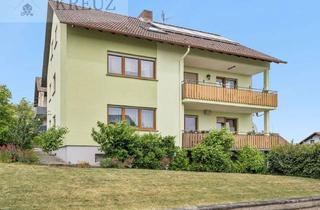 Haus kaufen in 97950 Großrinderfeld, Großes Wohnhaus mit Entwicklungspotenzial | Zwei Wohneinheiten, Ausbaureserve und 750 m² Grundstück
