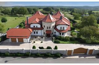 Haus kaufen in 66450 Bexbach, Herrschaftliches Anwesen mit privater Parkanlage
