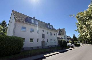 Haus kaufen in 51427 Bergisch Gladbach, Toplage Refrath - interessante Kapitalanlage mit Potential!