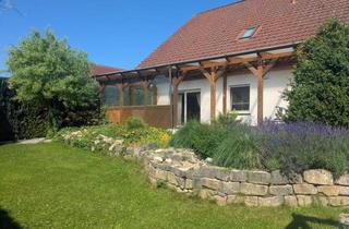 Einfamilienhaus kaufen in 32683 Barntrup, Modernisiertes Architektenhaus mit Garten | Energieklasse C | provisionsfrei