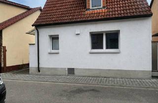 Einfamilienhaus kaufen in 68799 Reilingen, Charmantes, vollständig saniertes Einfamilienhaus mit besonderem Wohnambiente in Reilingen
