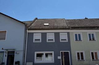 Reihenhaus kaufen in 94474 Vilshofen, Stilvoll saniertes Reihenhaus mit Wärmepumpe & Top-Ausstattung – sofort einziehen!